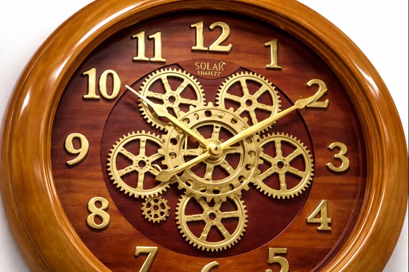 Solar SQ-50 16 Inch All Moving Gear Silent Sweep Wall Clock – Brown Wood Finish 2