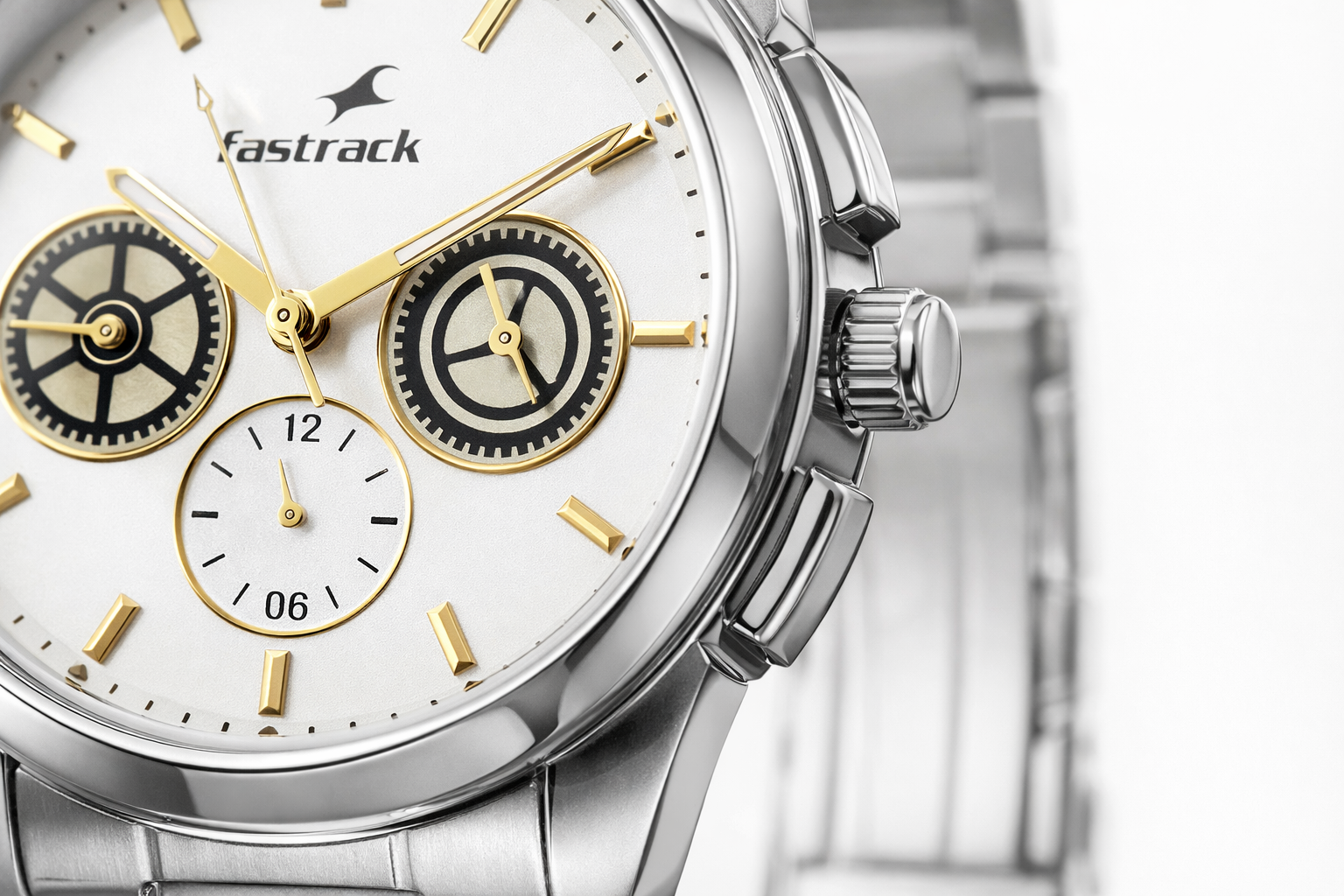 Silver Stainless Steel Men’s Analog Watch – White Dial with Sub-Dial Design 2